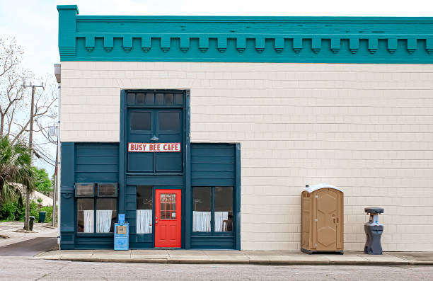 Best Porta potty delivery and setup  in Randolph, NE