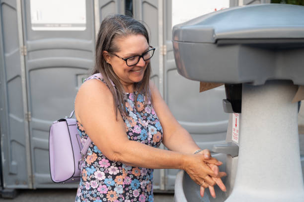 Best Affordable portable toilet rental  in Randolph, NE